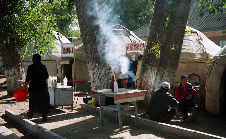 Kochkor tourist yurts