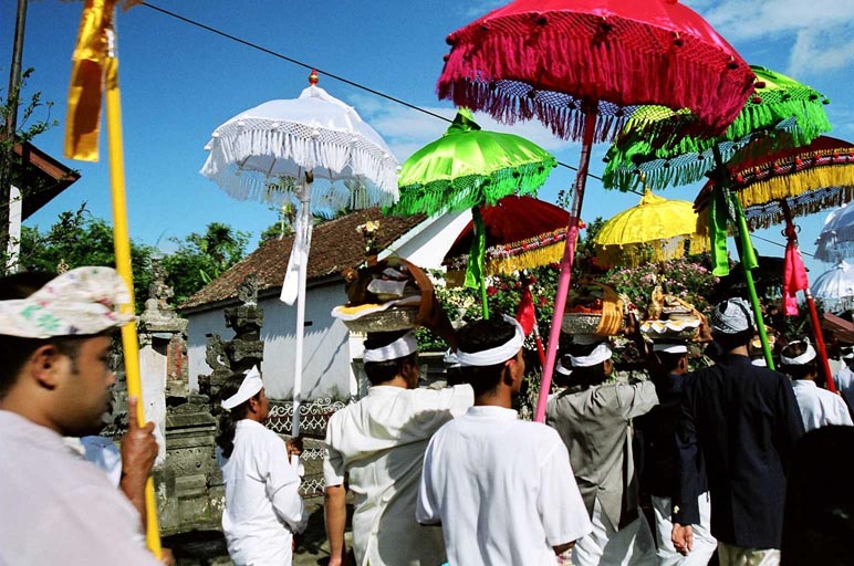 Balinese funeral procession