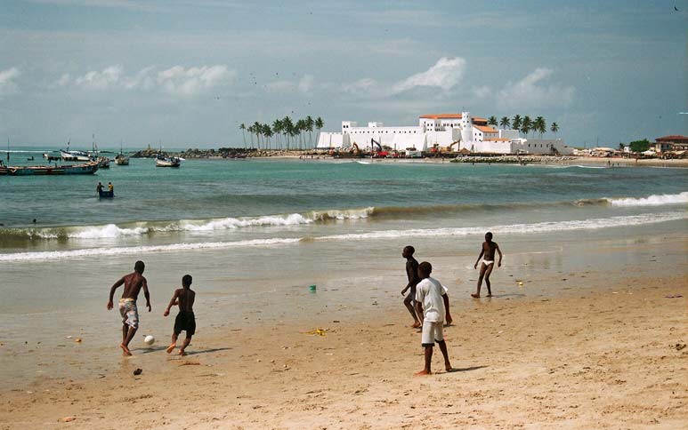 Elmina beach